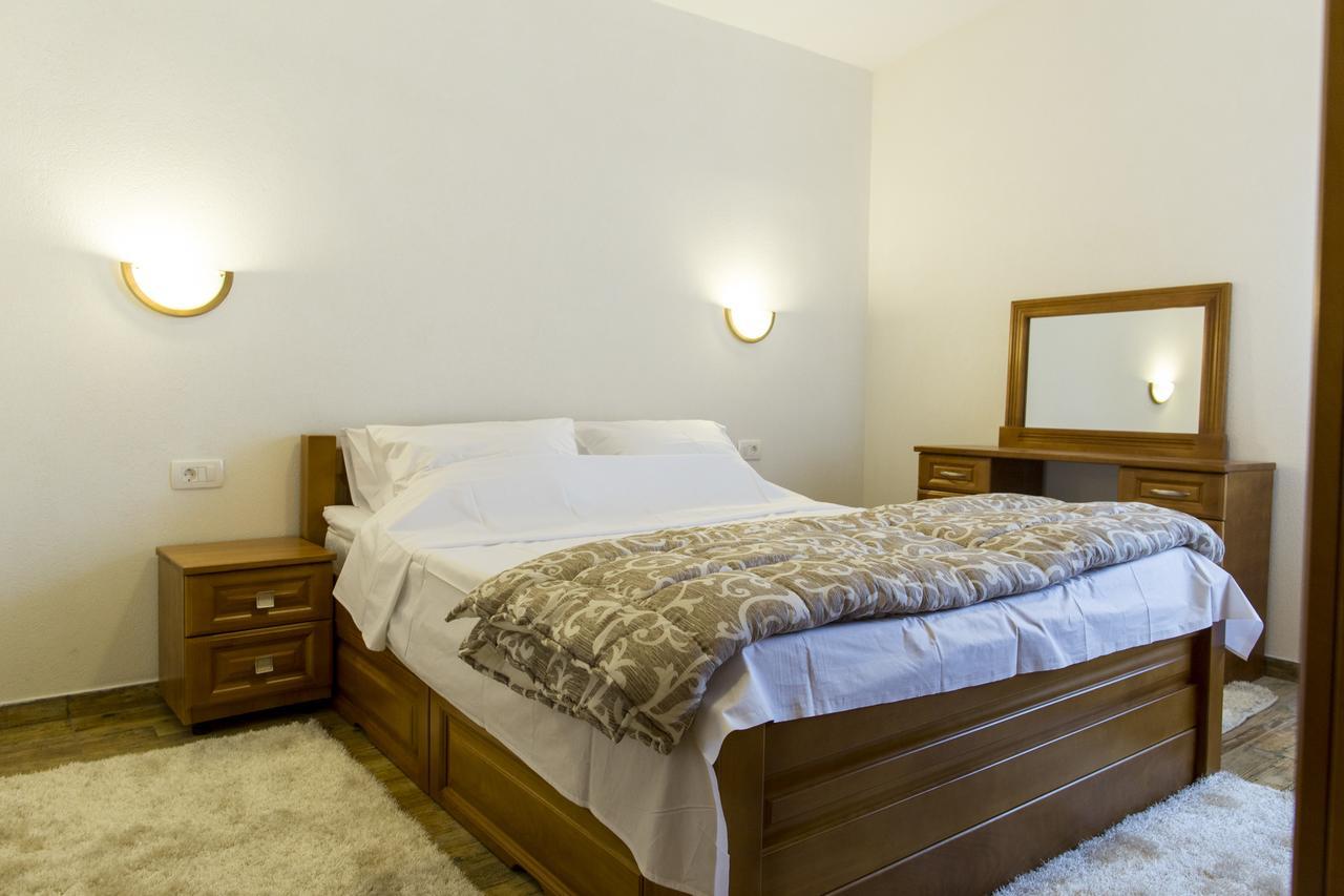 Lux Apartments Fabris Kotor Zewnętrze zdjęcie