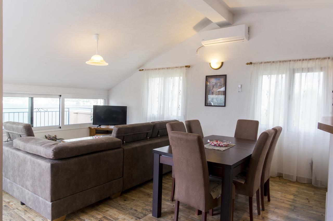 Lux Apartments Fabris Kotor Zewnętrze zdjęcie