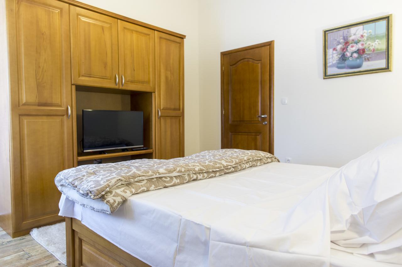 Lux Apartments Fabris Kotor Zewnętrze zdjęcie