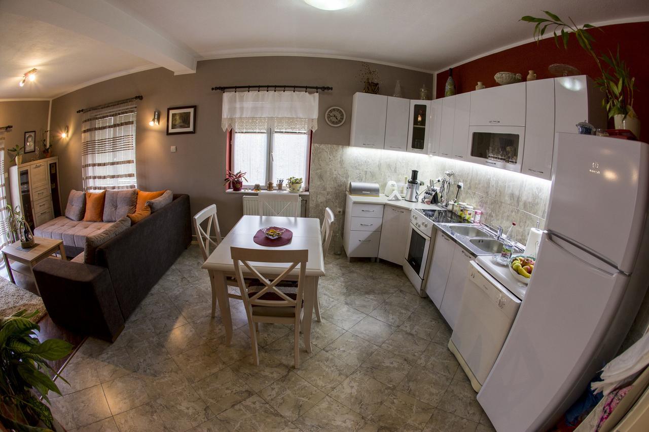 Lux Apartments Fabris Kotor Zewnętrze zdjęcie